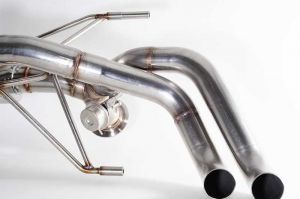 AWE Tuning Audi R8 4.2L SwitchPath Exhaust