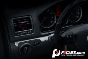 P3 VIDI Vent Gauge Preinstalled - VW MK5 GTI/Jetta/R32